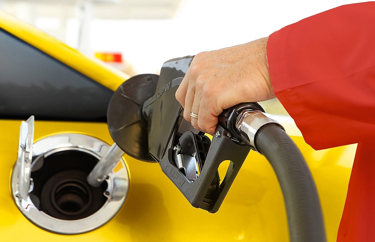 Akaryakıtta İndirim Olacak Mı