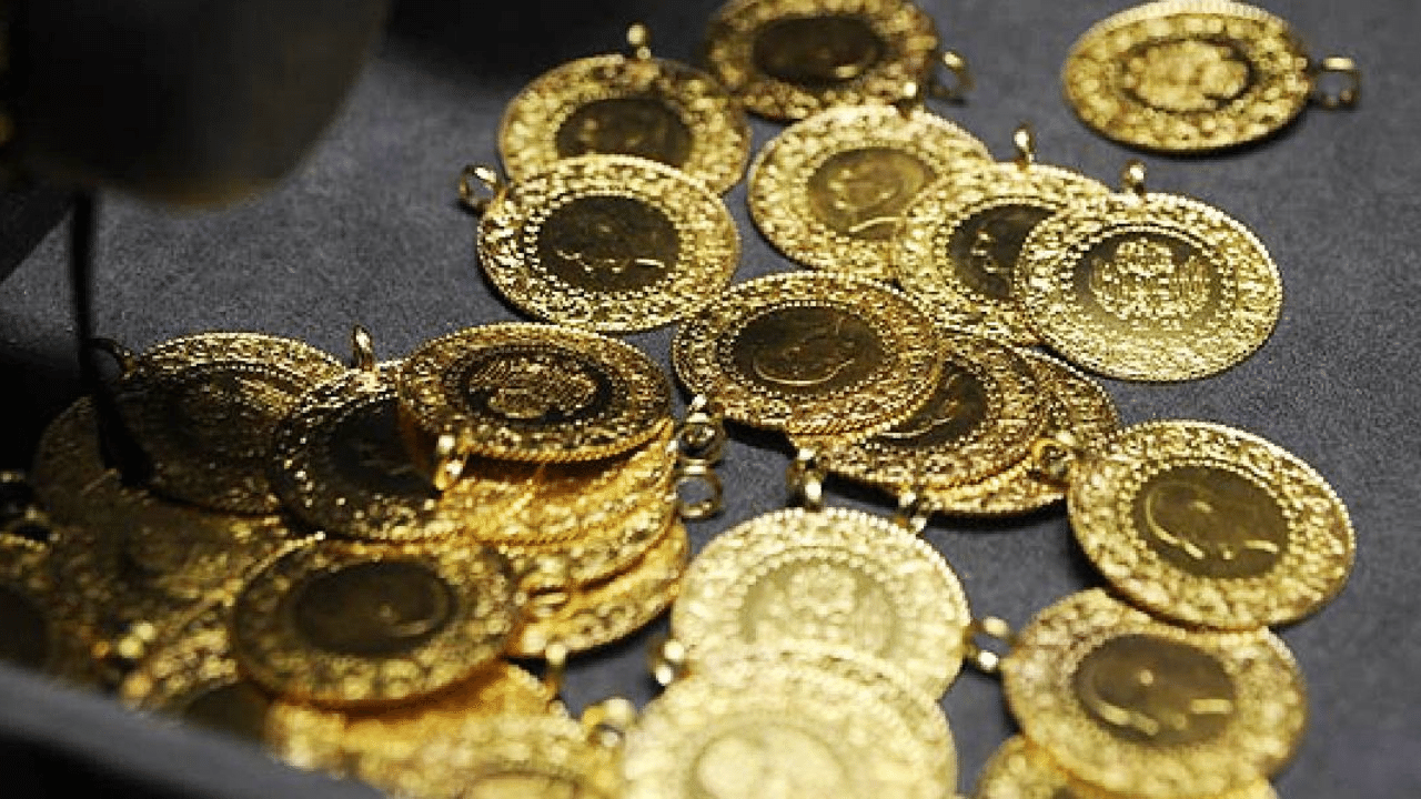 Altında sert dalga İslam Memiş açıkladı: