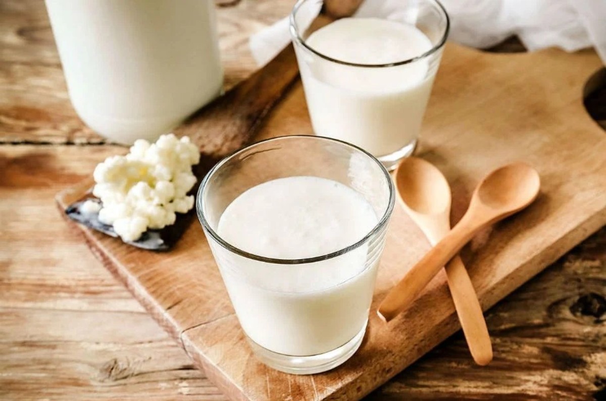 Bir bardak içen göbek yağlarından kurtuluyor İğne ipliğe çeviren formül