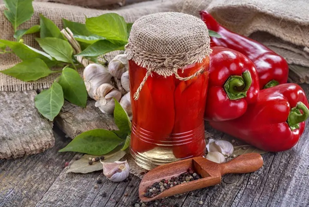 Bir bardak içen göbek yağlarından kurtuluyor İğne ipliğe çeviren formül