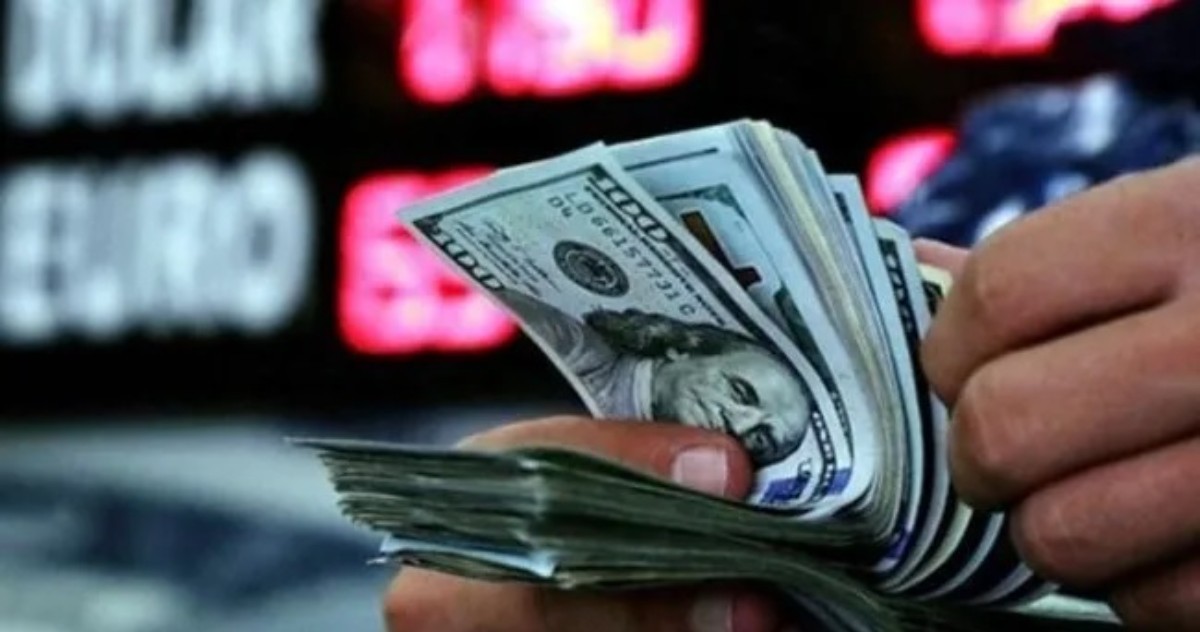 Doları olan zengin olacak! O tarihe 1 dolar 50 TL