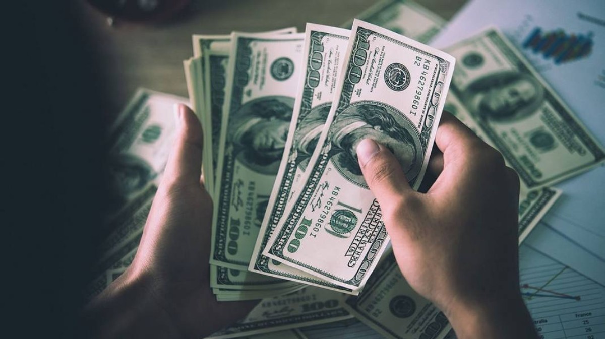 Dünyaca ünlü banka bombayı patlattı! 1 dolar 40 TL!