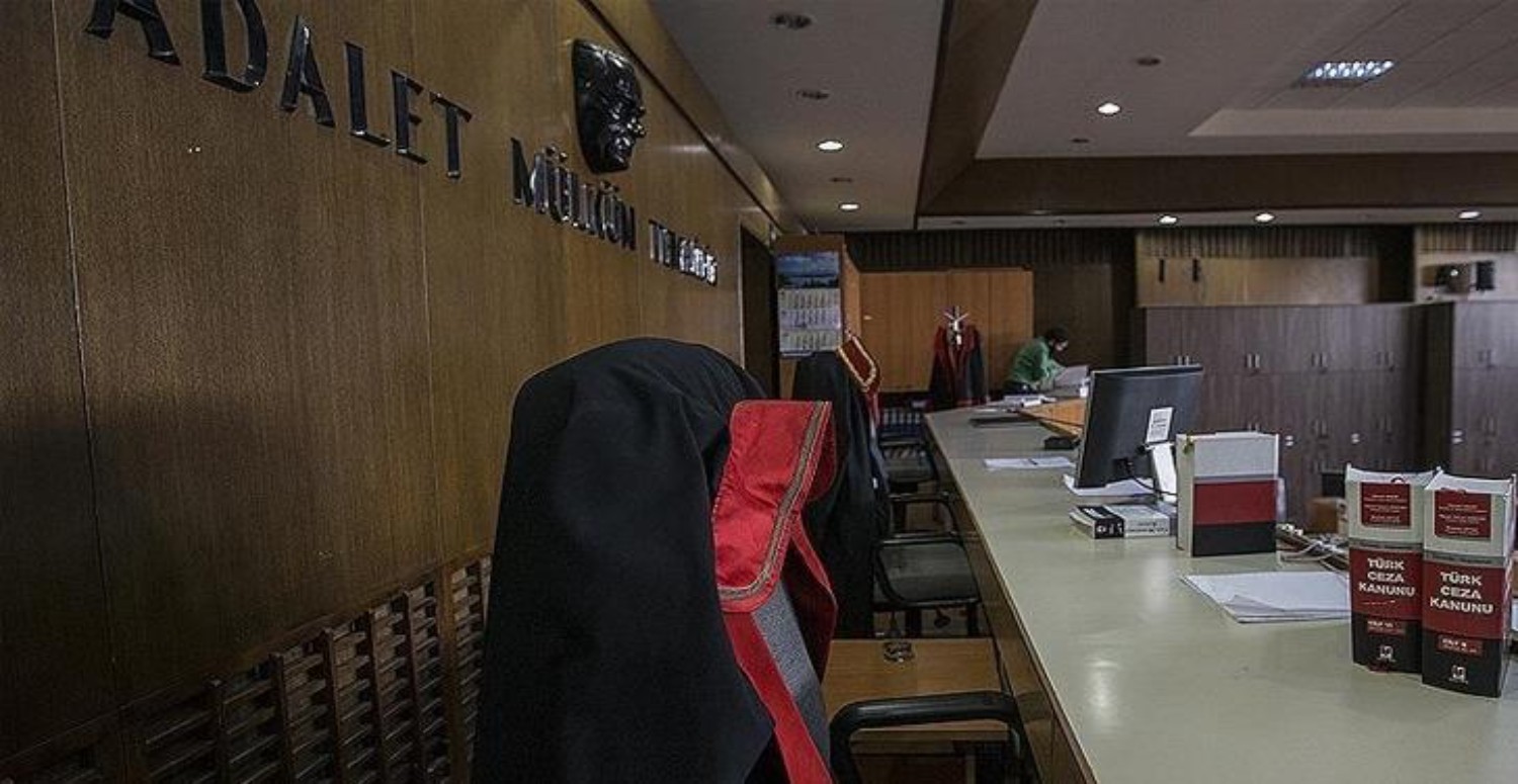 savcılar ve hakimler