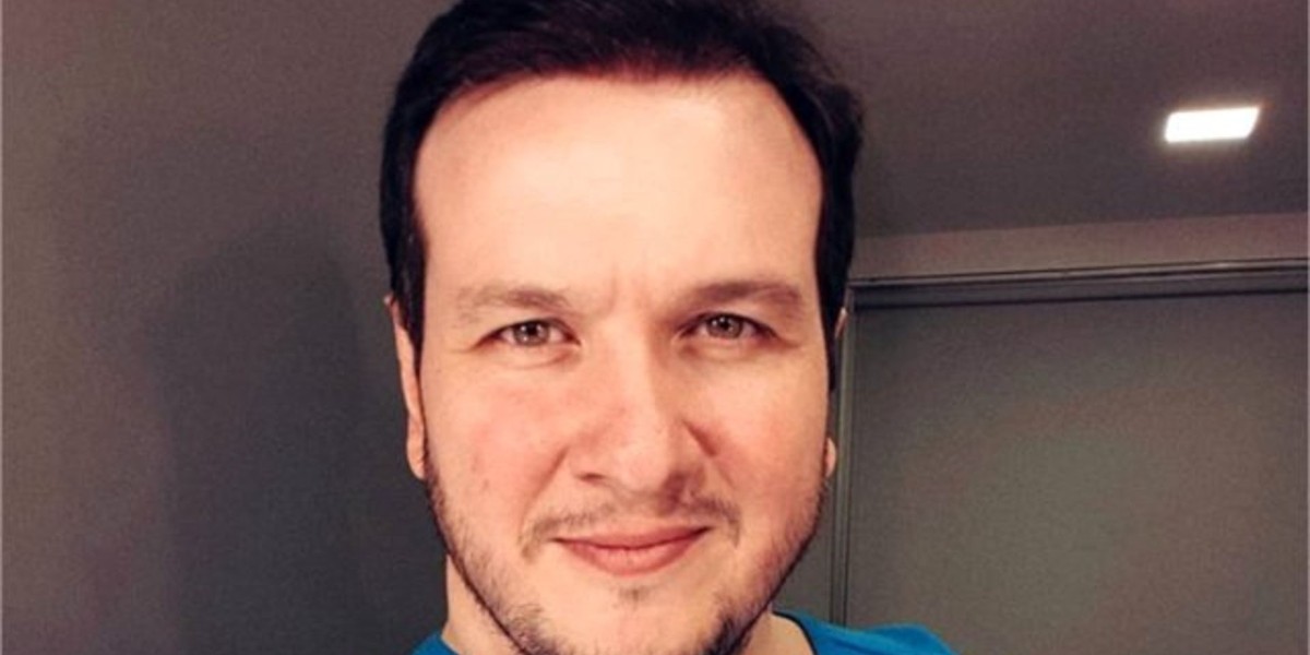 Ünlü komedyen Şahan Gökbakar