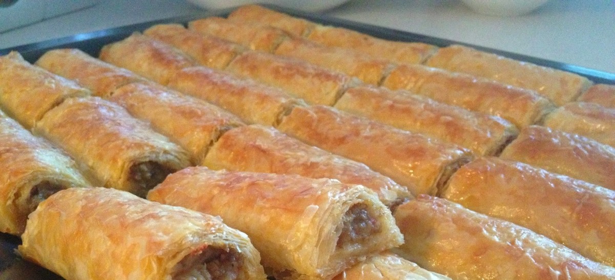 yufkadan çıtır kıymalı börek tarifi