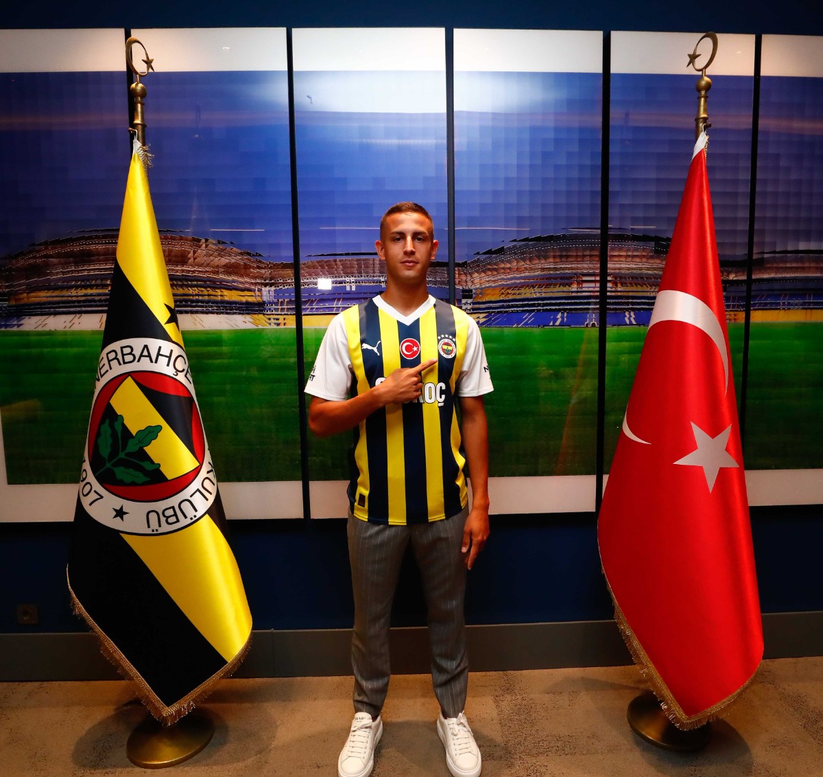 bartuğ elmaz o takıma transfer oldu