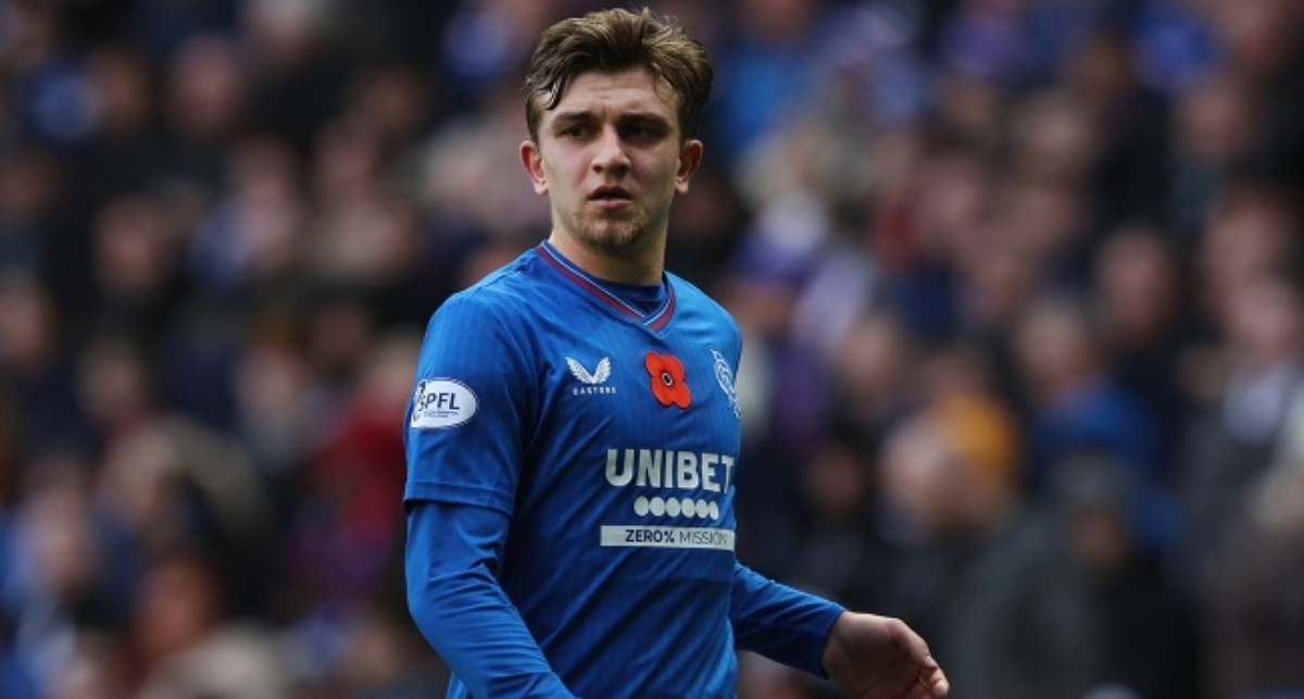 Galatasaray, milli yıldızı sarı kırmızılı yapacak