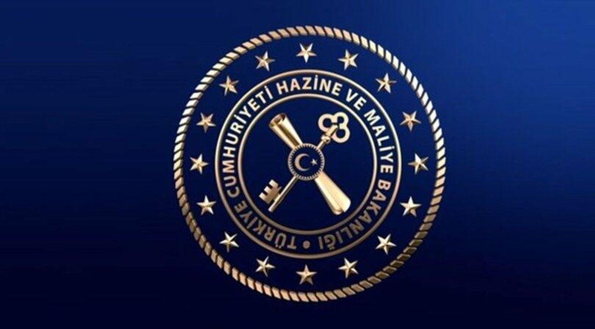 Hazine ve Maliye Bakanlığına Dört Yüz Alım Yapılacak