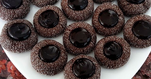 Çay saatlerinin vazgeçilmezi: Çikolatalı Elmas Kurabiye tarifi