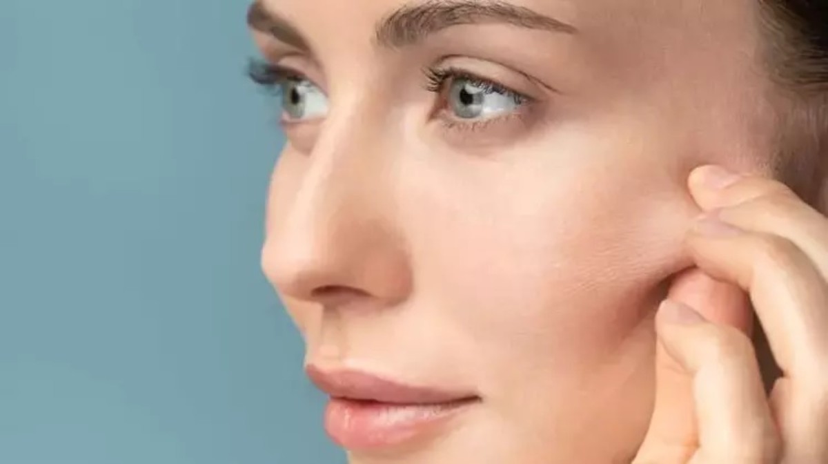 Kırışıklıkları ütü gibi açan formül