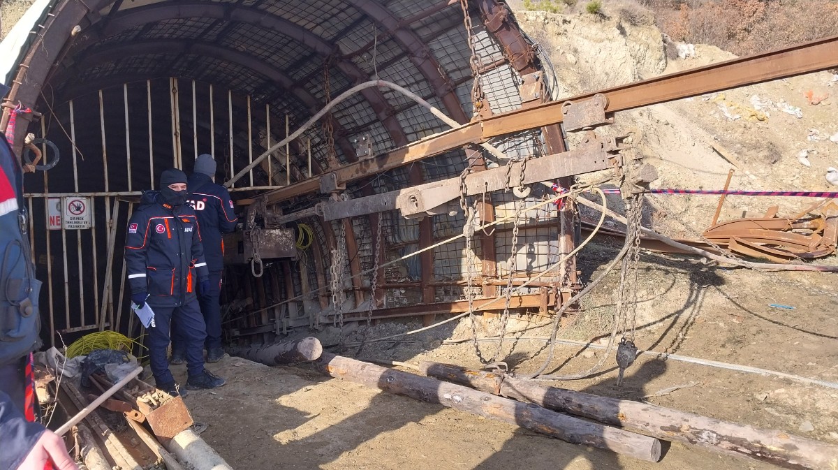 maden-ocağında-göçük