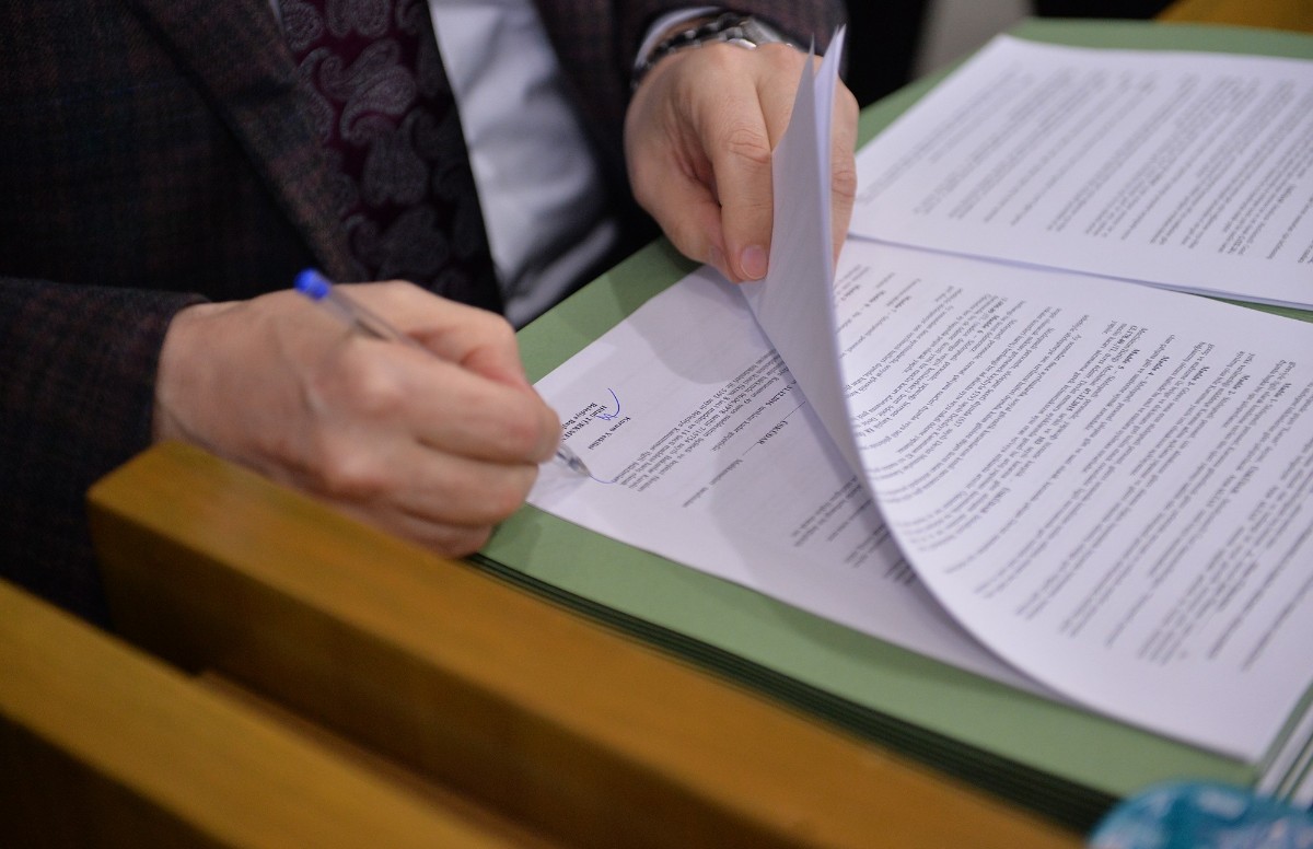 sözleşmeli personel