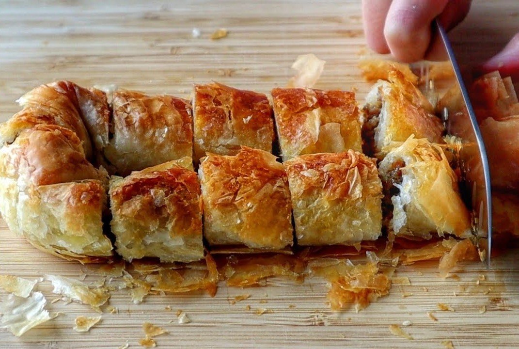 Sarıyer Böreği nasıl yapılır? İşte malzemeleri ve püf noktaları! Artık hazır almak yok