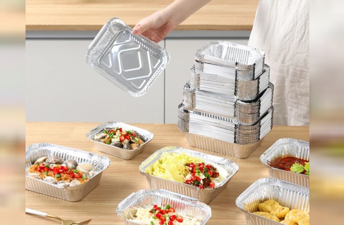 mutfkta alüminyum kap