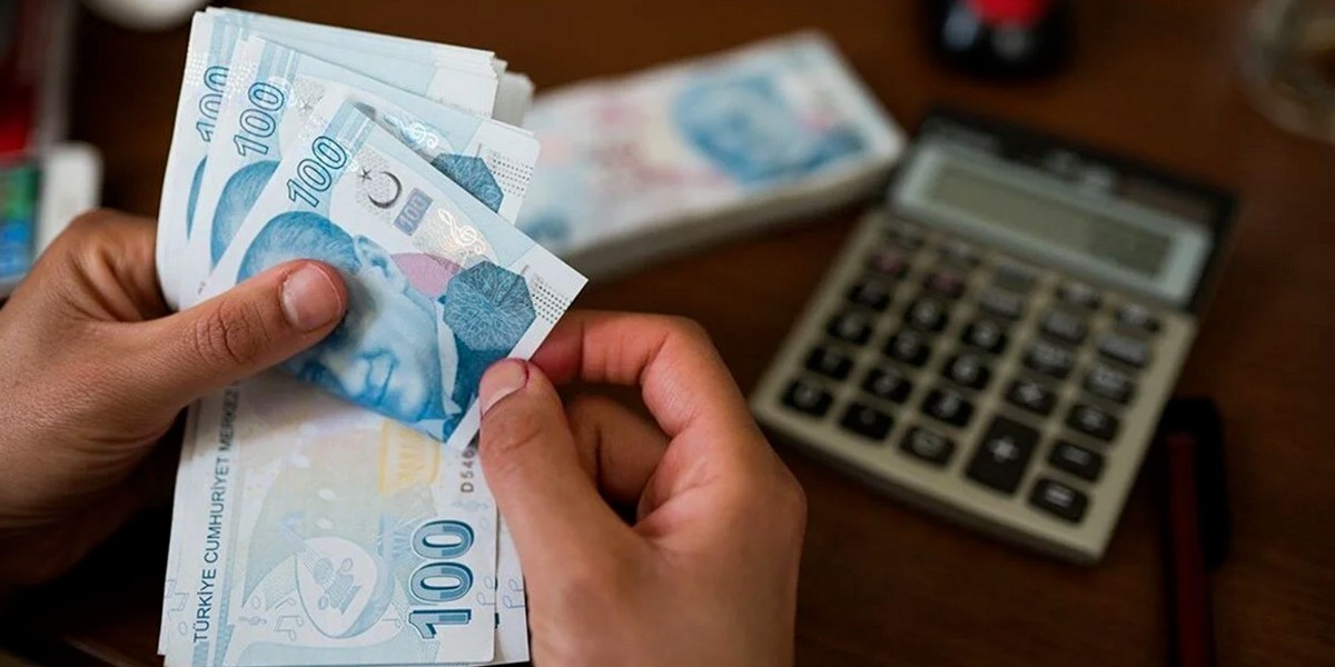 Emeklilere 20.000 Lira Bayram İkramiyesi