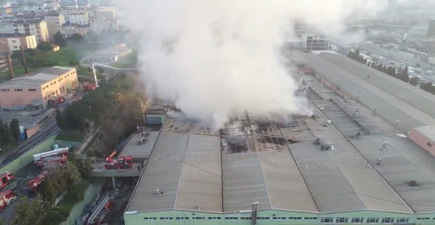 Küçükçekmece yangın