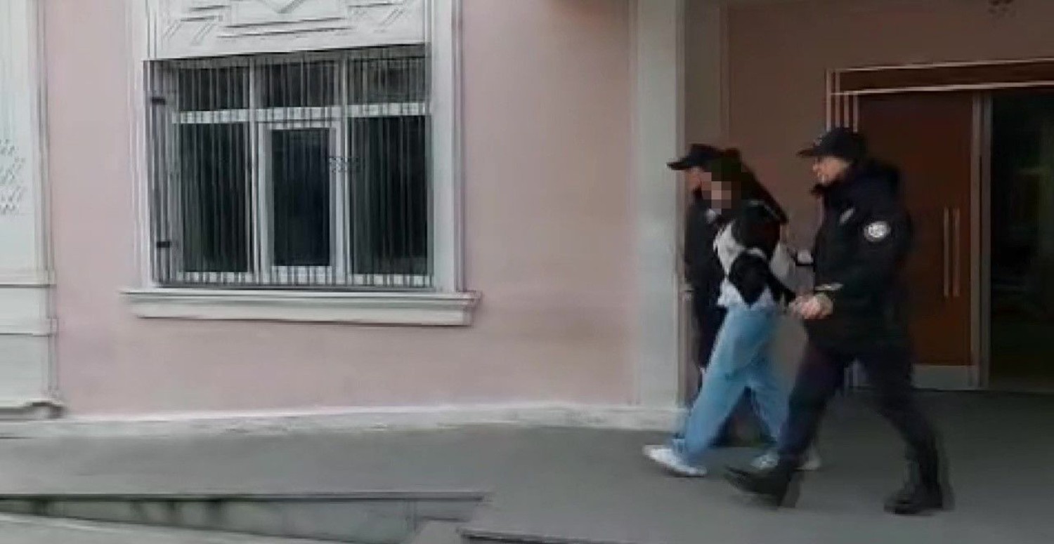 PENDİKTE BEBEĞİNİ BALKONDAN ATTI