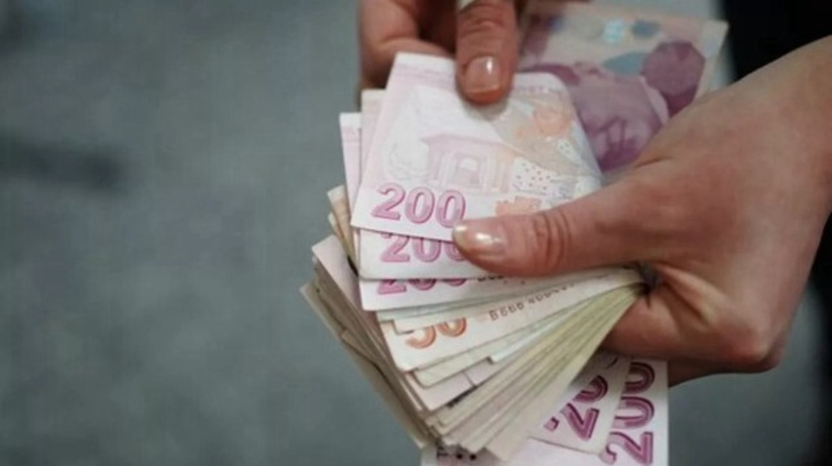 Emeklinin çilesi bitti, zam geldi