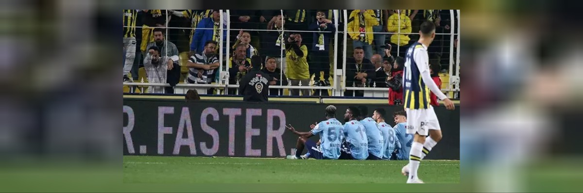 İtalyan futbolcu, attığı gol sonrasında