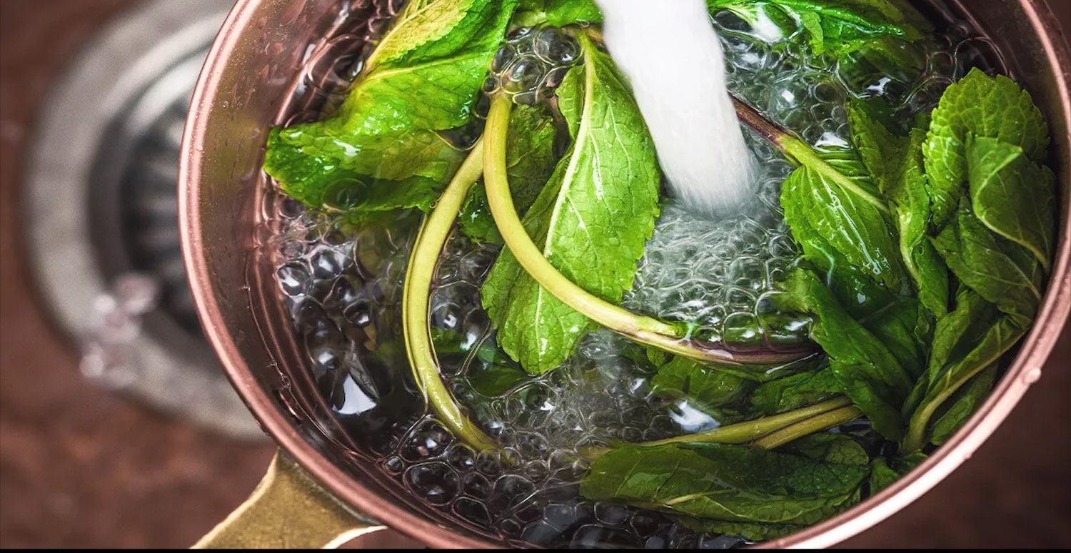 Meyve sebzeleri sakın sirkeli suyla temizlemeyin! Yıllardır yanlış biliniyormuş