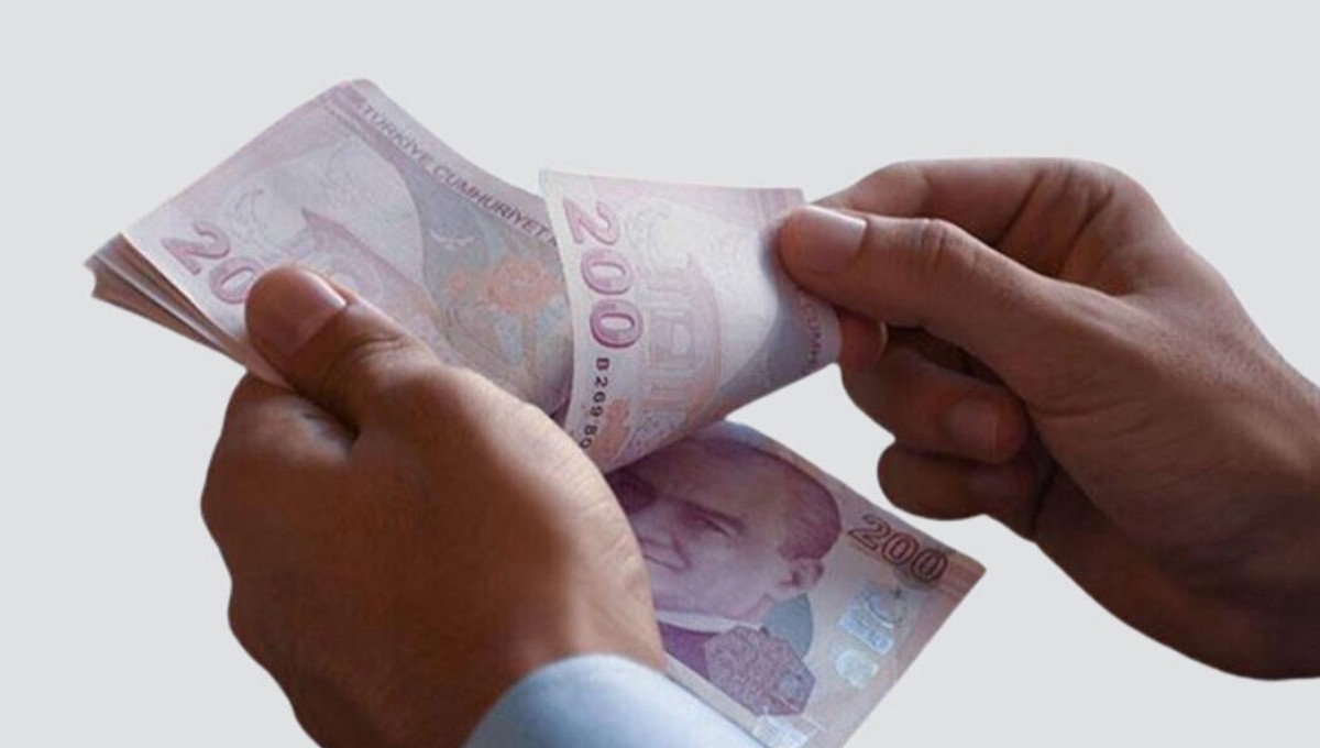 Emekli maaşını o tarihlerde çekenler dikkat