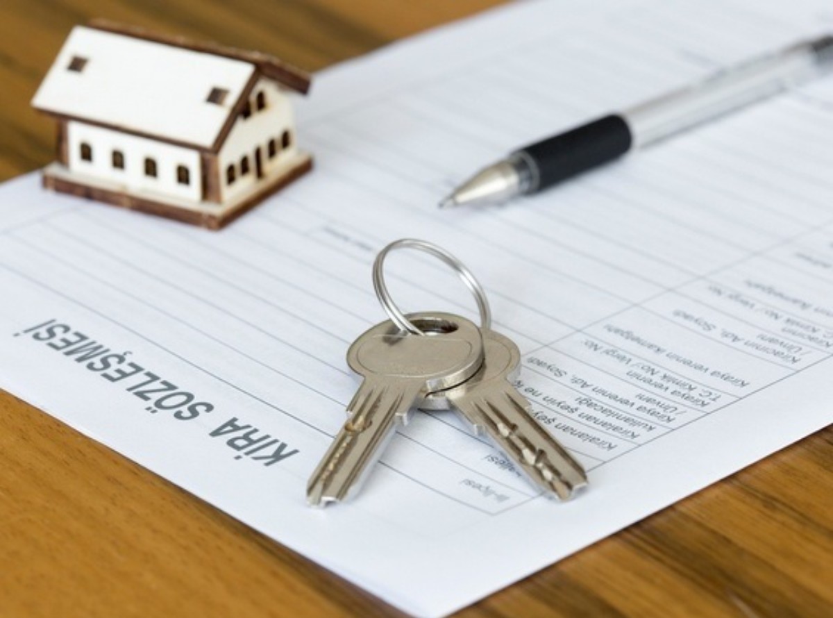 Kira sözleşmesi biten dizlerini dövecek