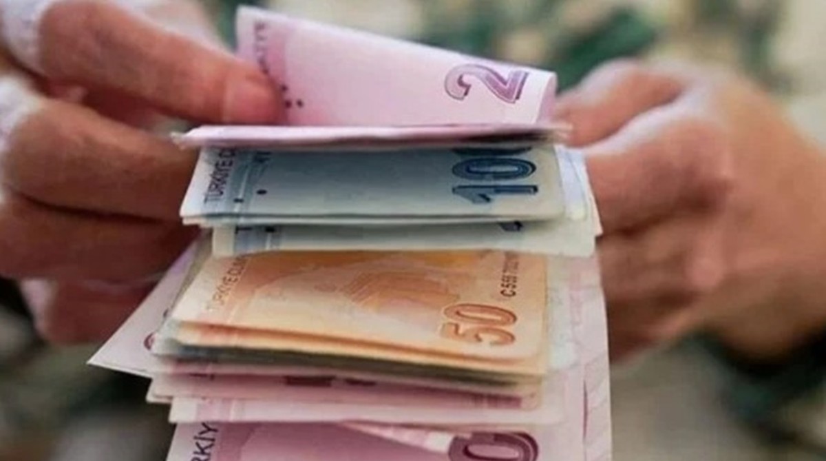 Koşul yok şart yok! O tarihte emekliye 3000 TL maaşa ek ödeme!