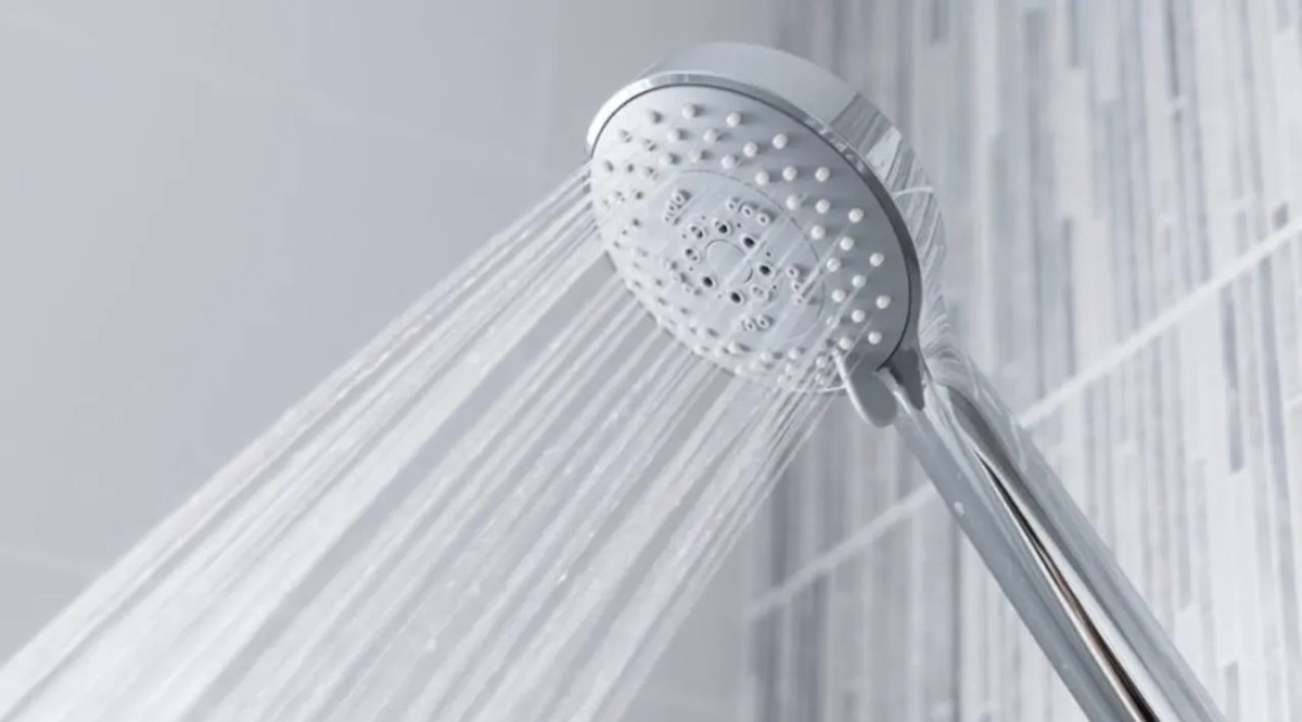 Duş başlıklarını pırıl pırıl yapan yöntem