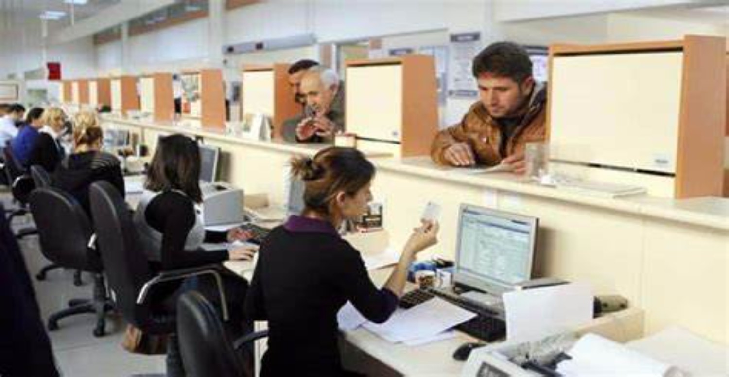 En az lise mezunlarına kamu personeli olma şansı! Resmi Gazete'de yayımlandı: İşte o kadrolar