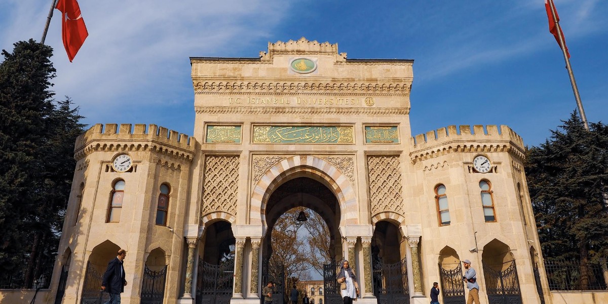istanbul üniversitesi