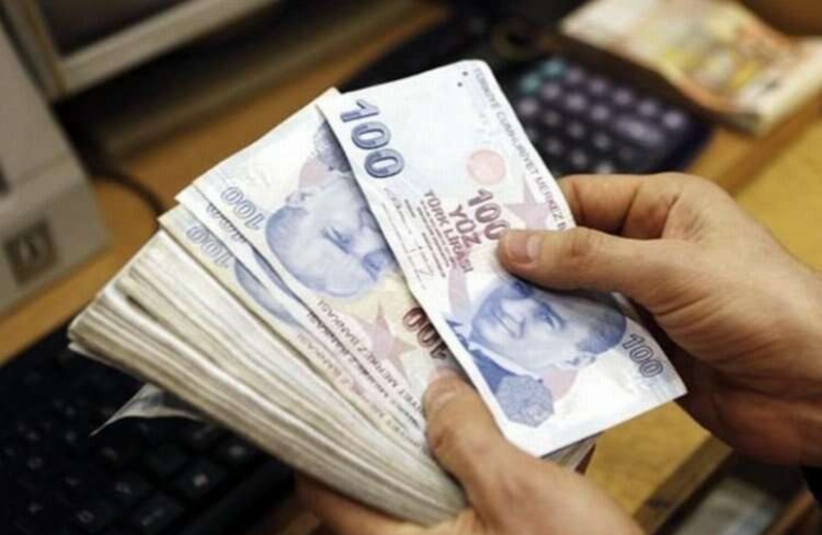 300.000 TL'nin aylık faiz getirisi