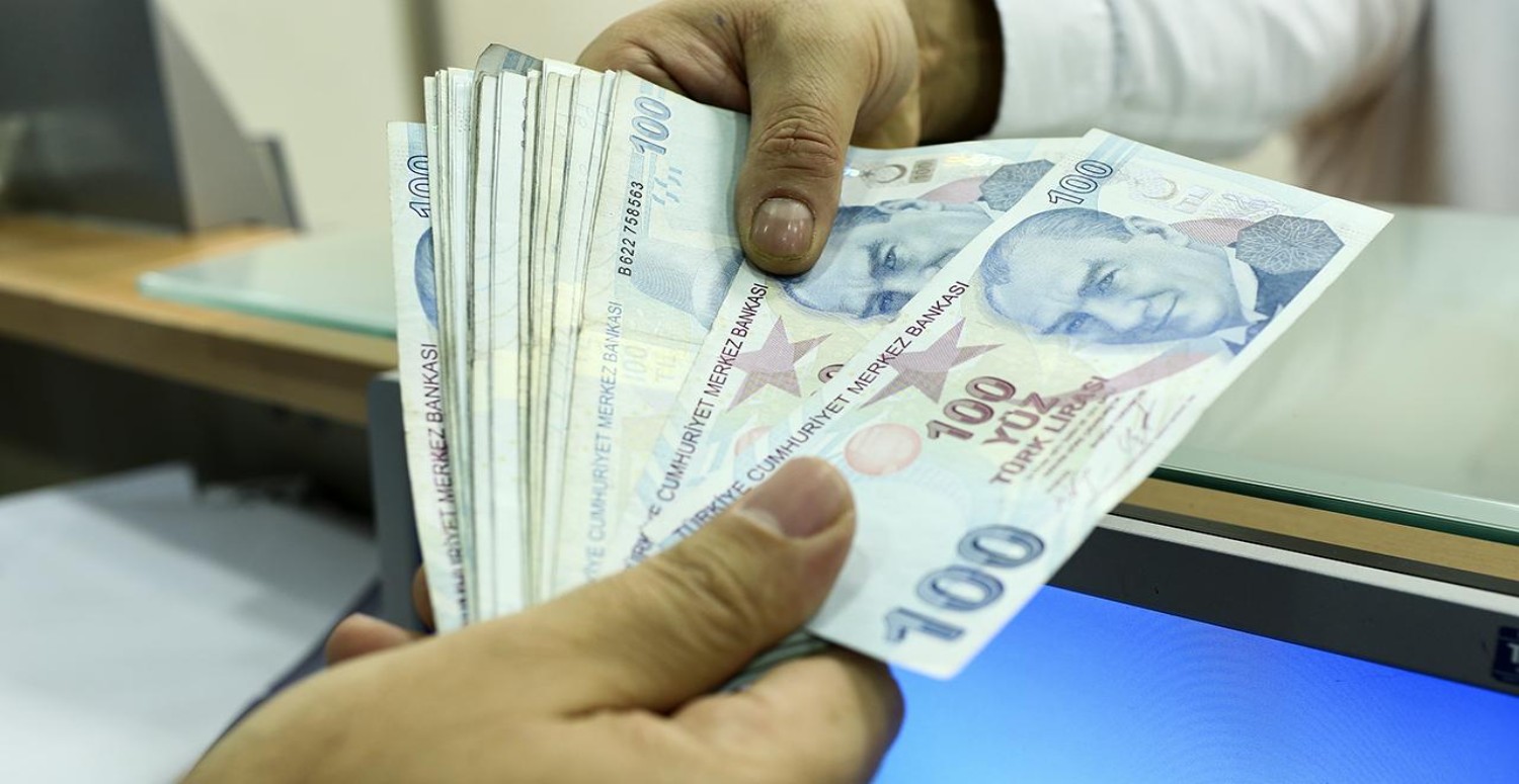 Bankada parası olanlar hemen kontrol etsin! Bunu yapmayanın parası buhar olacak
