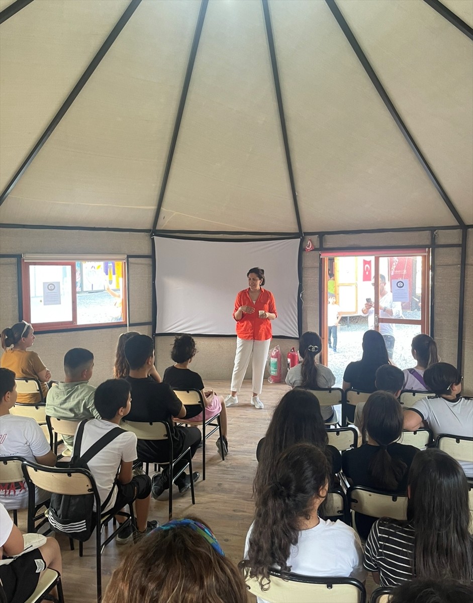 Borusan Grubu çalışanlarının gönüllü olarak yer aldığı Okyanus Gönüllü Borusanlılar Platformu...