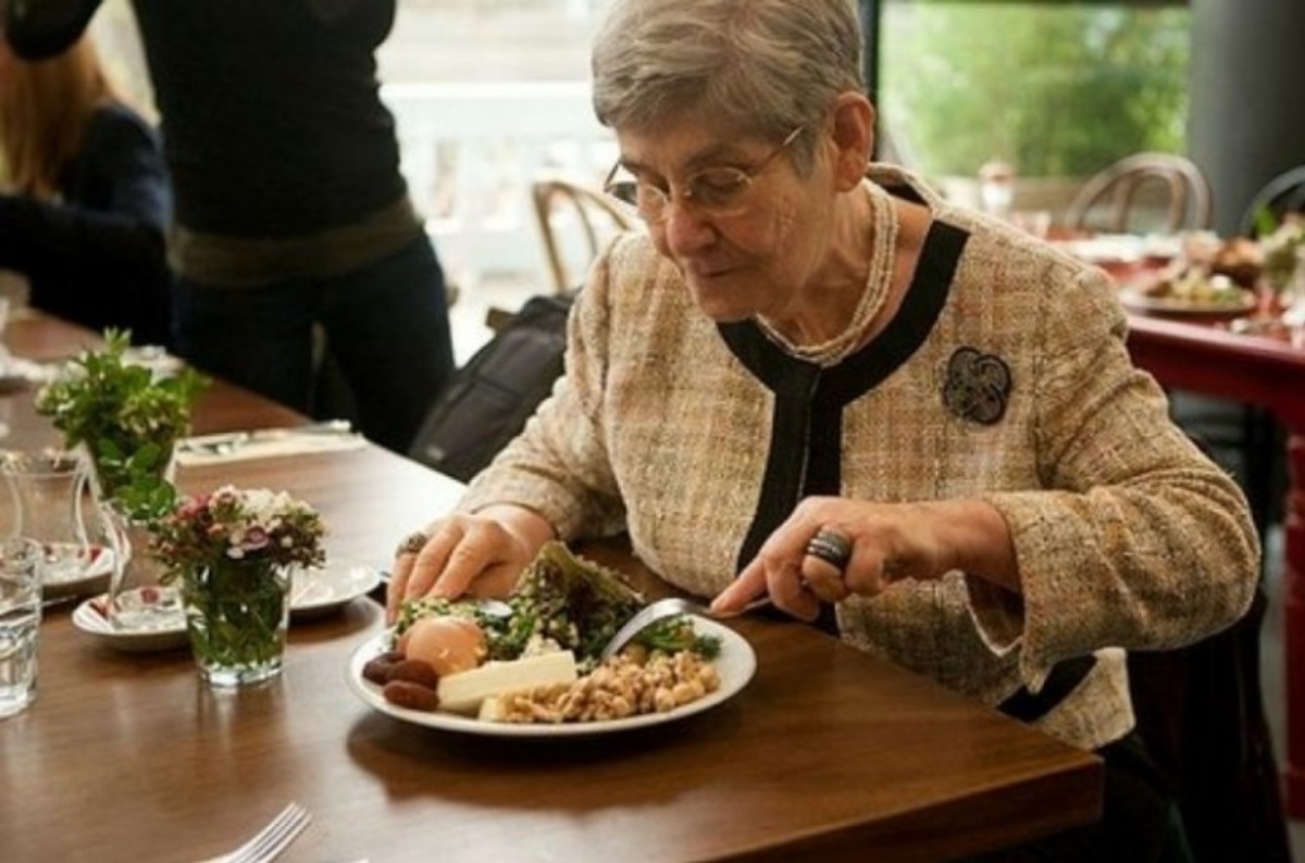 CANAN KARATAY'IN KAHVALTI MENÜSÜ