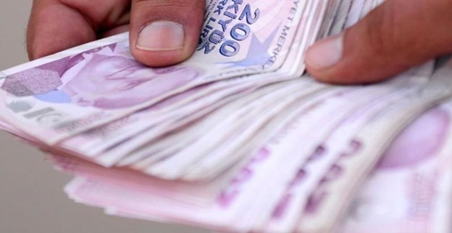 Emeklilere 2.500 TL'lik ek ödeme çıktı! Maaş hesabınızı kontrol edin: SSK, Bağkur, Emekli Sandığı...
