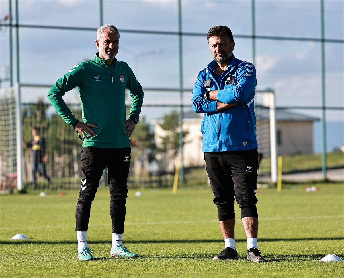 EMS Yapı Sivasspor, 2024-2025 sezonu hazırlıklarının ikinci etap çalışmalarını Erzurum'da teknik...