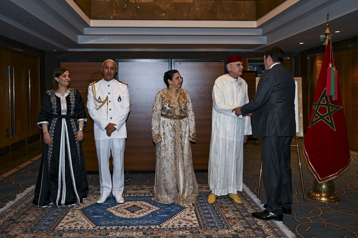 Fas'ın Ankara Büyükelçiliği tarafından "Kral 6. Muhammed'in tahta çıkışının 25. yıl dönümü"nü...