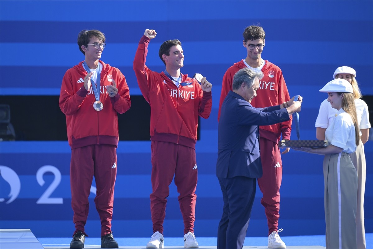 Fransa'da düzenlenen Paris 2024 Olimpiyat Oyunları'nın üçüncü gününde Okçuluk Klasik Yay Takım...