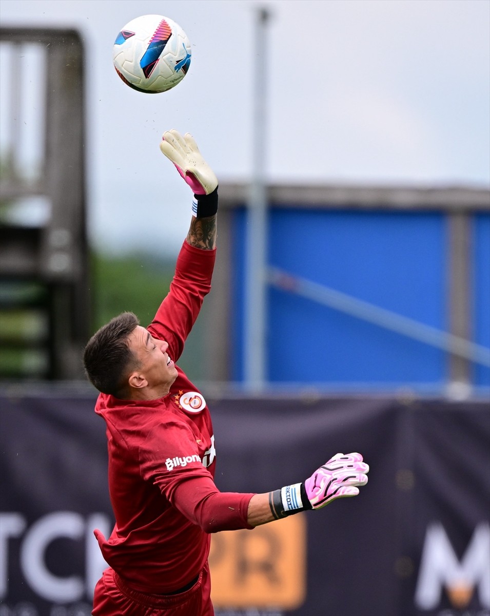 Galatasaray Futbol Takımı, yeni sezon hazırlıklarını Avusturya kampında sürdürdü. Steiermark...