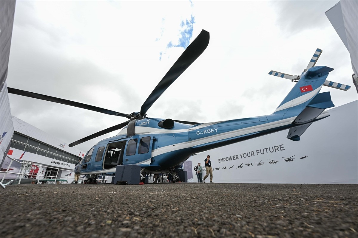 Havacılık, savunma ve uzay sanayisinin dünyadaki en prestijli etkinliklerinden "Farnborough...