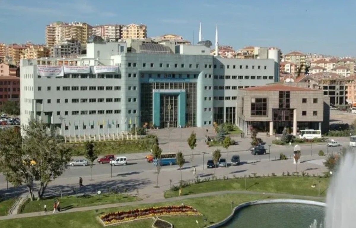 İlkokul, lise, lisans mezunlarına iş kapısı açıld