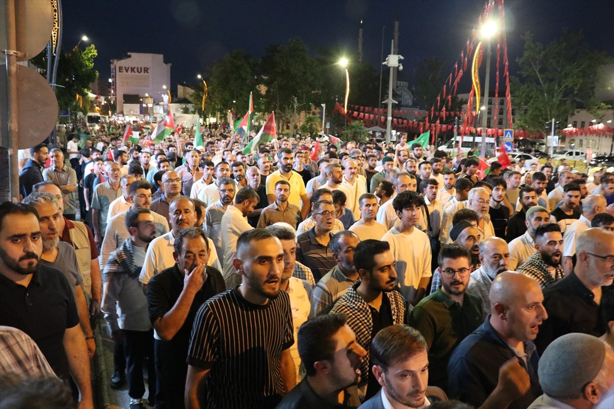 İran'ın başkenti Tahran'da suikasta uğrayan Hamas Siyasi Büro Başkanı İsmail Heniyye için...