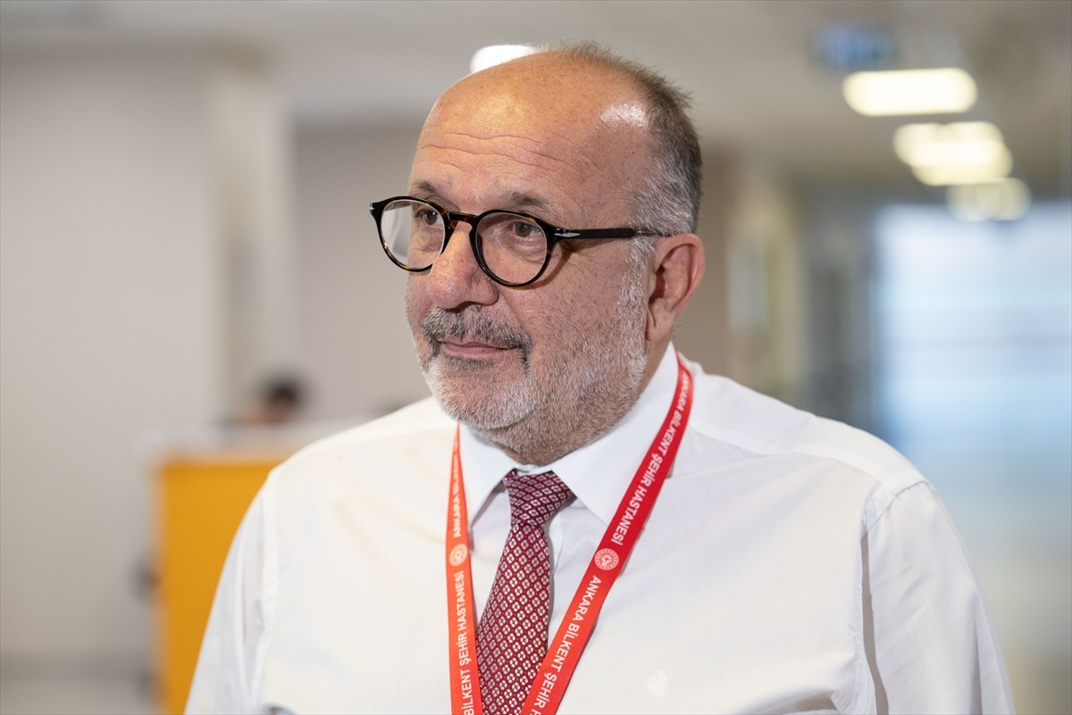 Kovid-19, influenza (grip) dahil gribal enfeksiyonlarda kalp krizi riskinin arttığı, korunmak için...