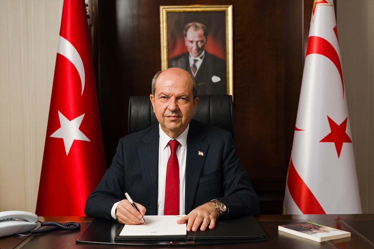 Kuzey Kıbrıs Türk Cumhuriyeti (KKTC) Cumhurbaşkanı Ersin Tatar, İsrail Dışişleri Bakanı Yisrael...