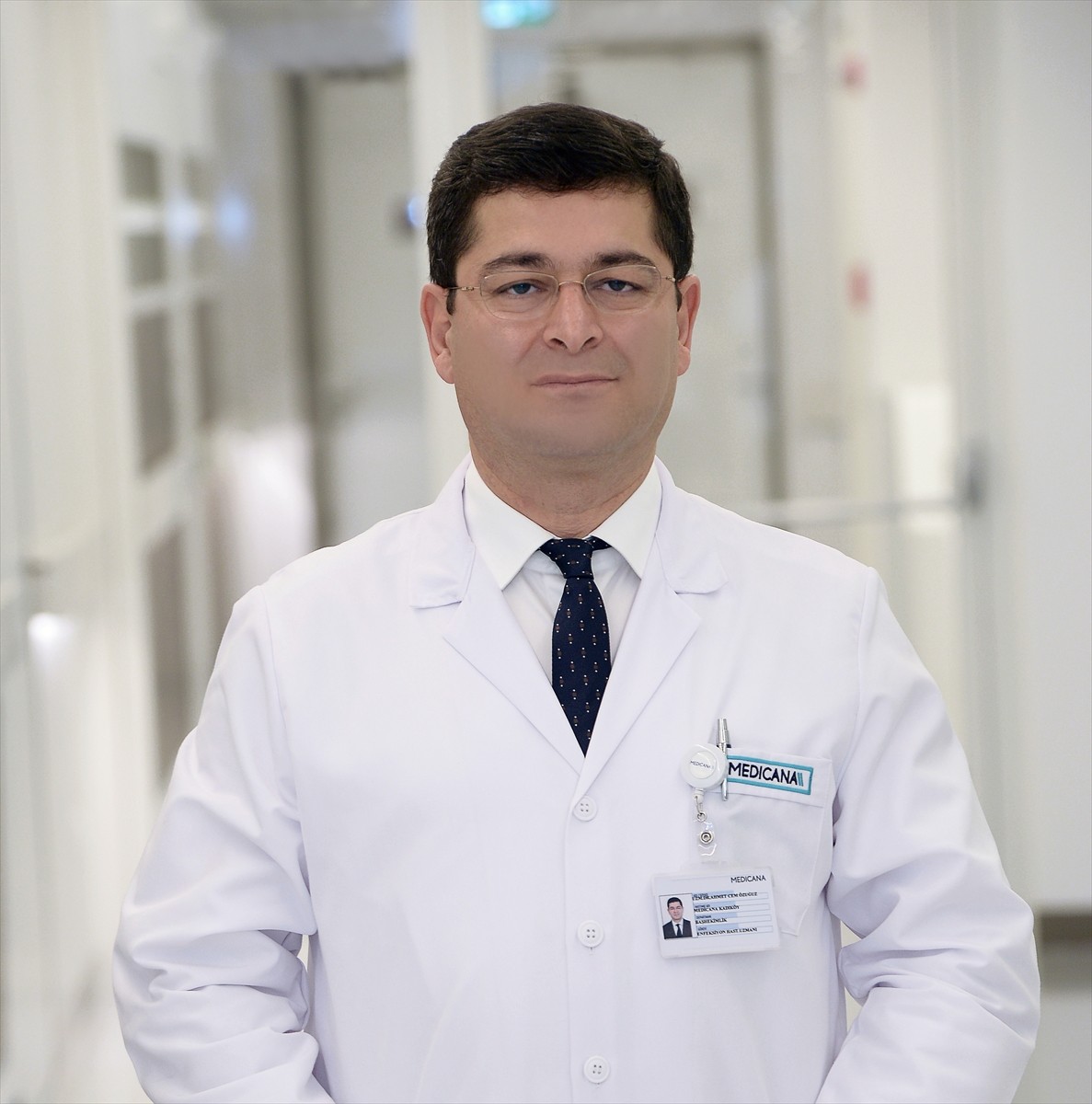 Medicana Kadıköy Hastanesi Enfeksiyon Hastalıkları Bölümünden Uzm. Dr. Ahmet Cem Özuğuz...