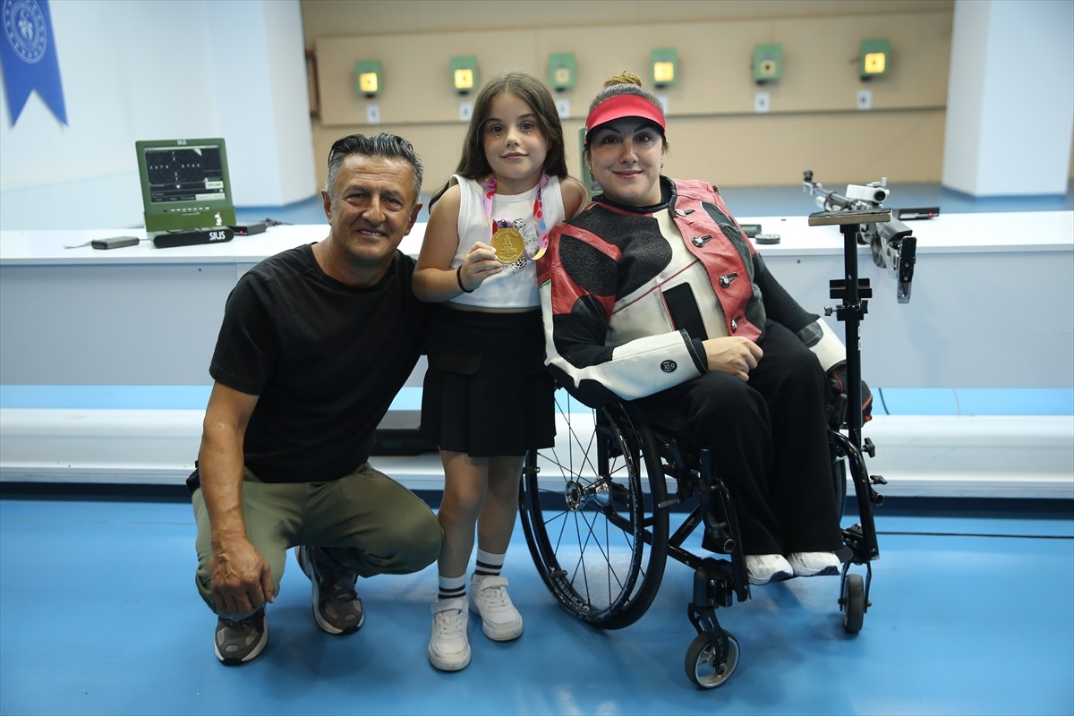 Milli paralimpik atıcı Çağla Baş, Paris 2024 Paralimpik Oyunları'ndan madalyayla dönmeyi...