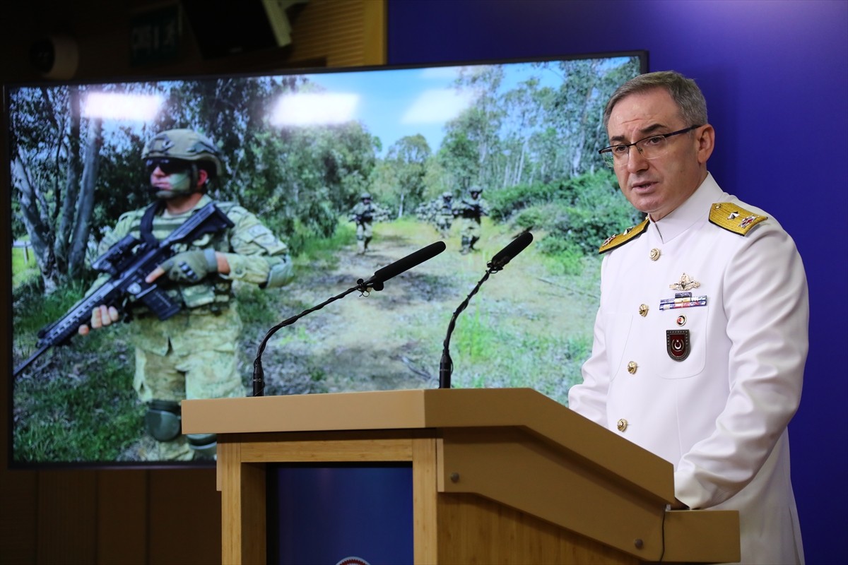 Milli Savunma Bakanlığı (MSB) Basın ve Halkla İlişkiler Müşaviri Tuğamiral Zeki Aktürk, bakanlıkta...