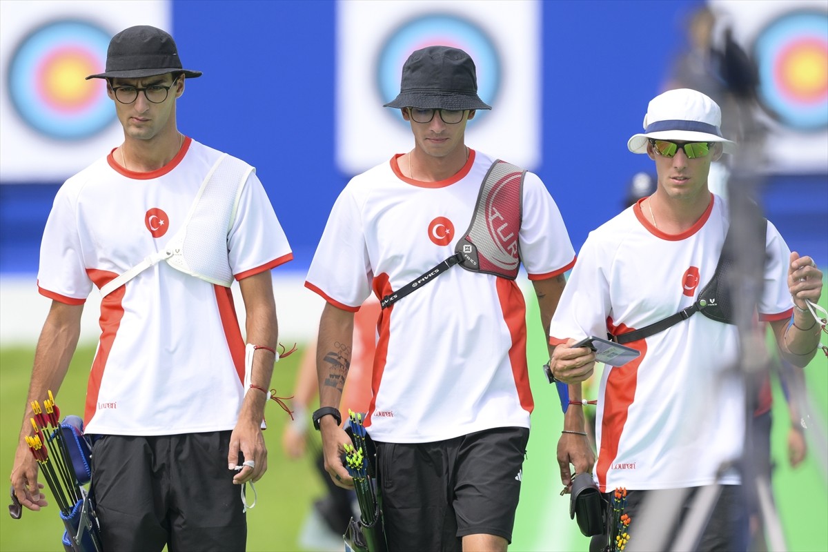 Paris 2024 Olimpiyat Oyunları'nın okçuluk branşında sıralama atışları sona erdi. Fransa'nın...