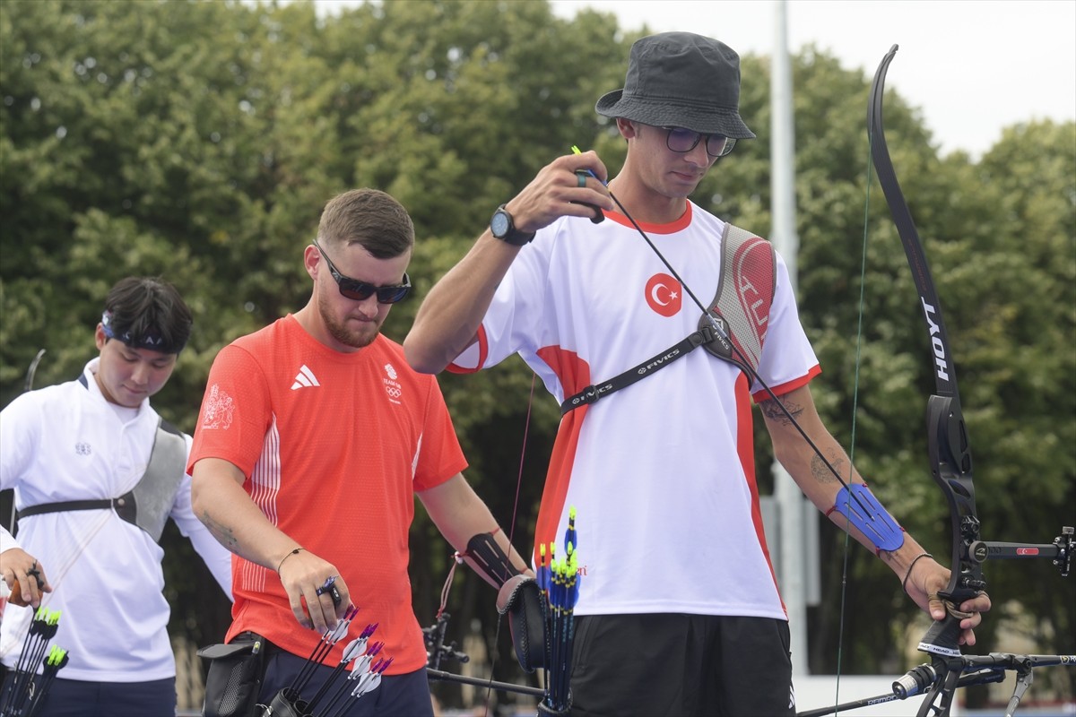 Paris 2024 Olimpiyat Oyunları'nın okçuluk branşında sıralama atışları sona erdi. Fransa'nın...
