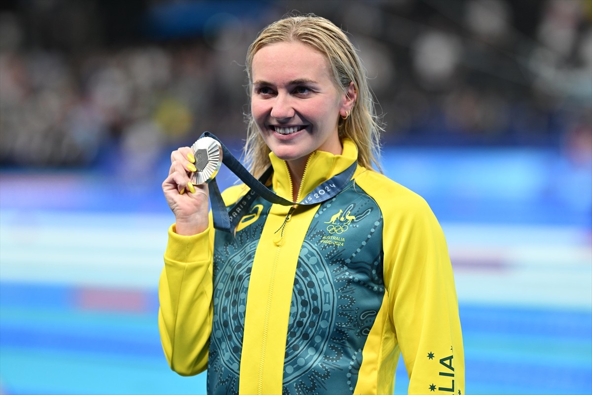 Paris 2024 Olimpiyat Oyunları'nın yüzme branşında kadınlar 200 metre serbestte olimpiyat rekoru...